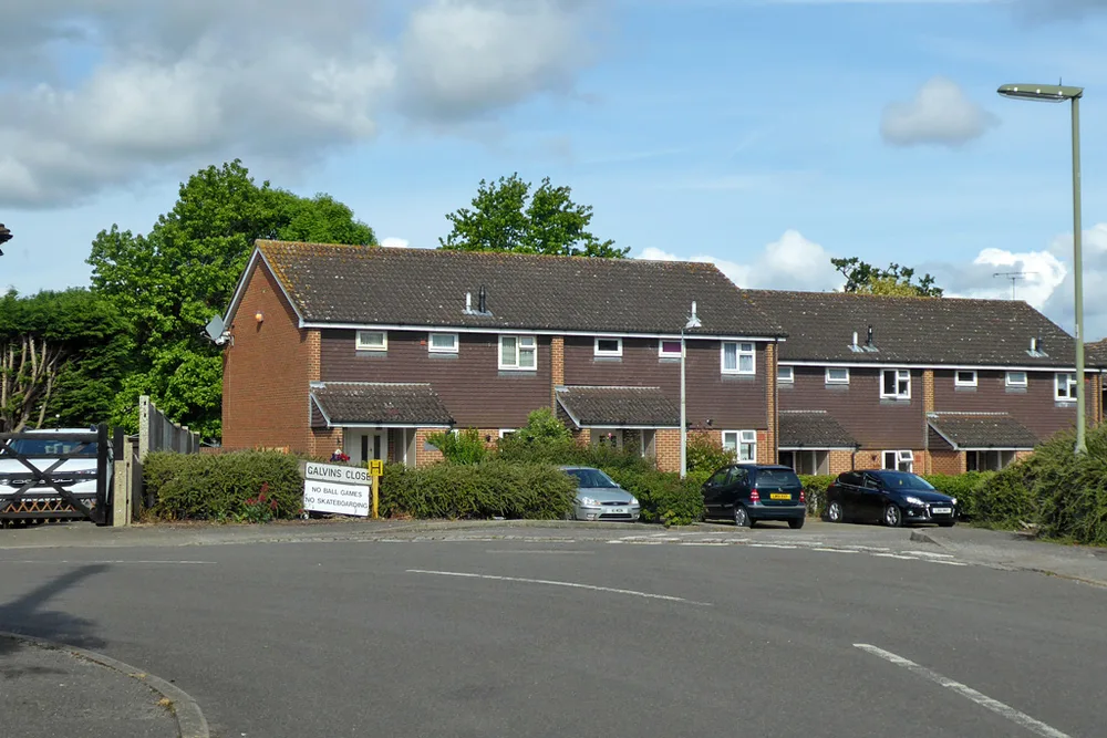 Guildford House Prices: £532,917 Average, Down 2.2%